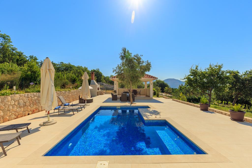 Hedera Estate, Villa Hedera VII Zaton  Bagian luar foto
